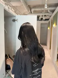 ダメージを抑えながらするうる透明感カラー💫