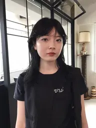 髪の毛ゴワつき広がりが気になる方👩🏻縮毛矯正+treatment