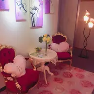 【極上癒し★疲れスッキリ解消☆】足裏+整体+アロマオイル90分¥6980（シーツ代別途２００円）