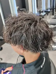 カット+ツイストスパイラルパーマ