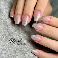 【人気No.3】自店オフ無料★ラメグラデーションネイル¥6500