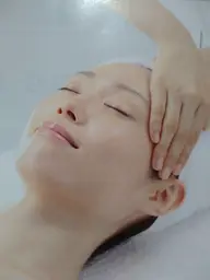 エイジングケアコース　当店人気ナンバー1（イルネージュ使用）