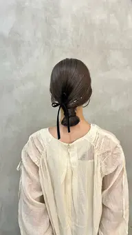 ［🎀ヘアセット🎀］【卒業式/結婚式／パーティー／ライブ】ふんわり巻き髪スタイルから すっきりタイトなスタイルまで🎗