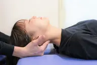 理想の美姿勢＆小顔に☆【小顔矯正＋姿勢矯正】90分 ¥15,000 ⇒ ¥5,000