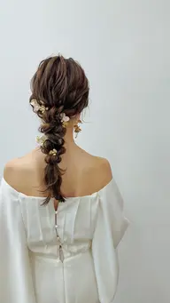 ヘアセット💇‍♀️ウェディングスタイリストによる崩れにくいヘアセット💫すぐ予約以外のご予約はお問い合わせください😌