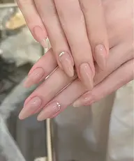 ✨ワンカラー➕長さ出し10本🌸🎀シンプルパーツ付ける💎💎アートなし。🌸