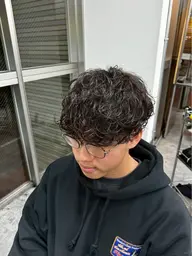 【ちりつくのが嫌いな形必見🔥】メンズカット＋波巻きパーマ#ツイストスパイラル#シャドウ#ニュアンス#フェザー