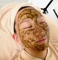 ハーブピーリング🌿センシティブ💆🏼‍♀️剥離ほぼなし！ニキビ跡、クレーター、毛穴改善に🌿