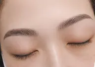 【女性◇】ハリウッドブロウリフト+眉Waxデザイン