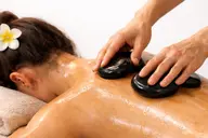 新規＆U30　全身オイルトリートメント120分時間ぴったりのご来店で25分サービス