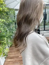 アディクシーカラー＋ミルボントリートメント