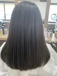 髪質改善ストレート(縮毛矯正)+カット+集中ケアTR¥20050→15400