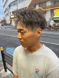 【初回限定クーポン】超お得⭐️カット+ノーマルパーマ＋眉カット/ツイスト、フェザー系プラス料金で可能