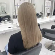 【淡めのハイトーンカラーにしたい方】ブリーチありトリプルカラー+オリジナルトリートメント🫧🎀