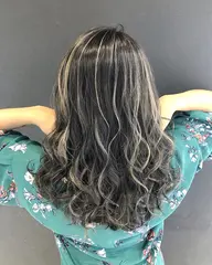 【🎹minimo限定🎹】コントラストハイライト(1ブリーチ)＋トリートメント ※白髪ぼかしは対応していません