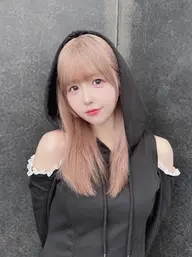 2番人気💓ピンクになりたい方限定💓ケアブリーチダブルカラー💖韓国風カット+ピンクカラー+カット(ミニモ学割)