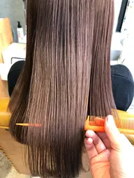 本気の美髪ケア！1回で違いを実感する”髪質改善トリートメント”