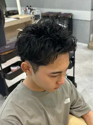 スパイキーショート＋眉カット