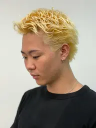 平日限定！！ブリーチリタッチのみ！(オンカラー別途)