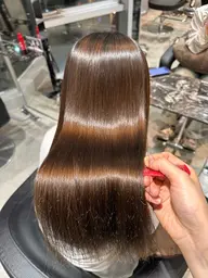 【女性専用🌙】艶と柔らかさを叶える縮毛矯正🫐 _Straight Care