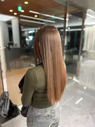 【❤️‍🔥4月限定❤️‍🔥】うる艶カラー+保湿1stepトリートメント+ダメージ補修オイルスプレープレゼント🎁✨️