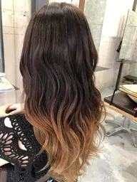 学生様限定　☆美髪カット＋上質国産カラー（インナー or グラデーション）