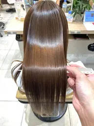 【完璧フルコース👌】鏡ストレート➕カット➕透明感カラー