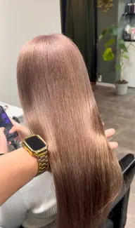 🌟根元3cm以内ブリーチリタッチ＋カラー＋1stepトリートメント🌟