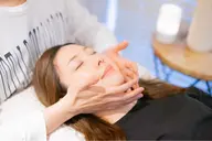 【ミニモ学割🌟左右差/エラはり/むくみ改善】小顔矯正+小顔マッサージ (45分)11,000円→5,000円