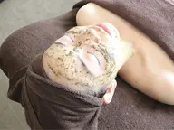 ニキビに悩まれてる方向け:集中ニキビケア