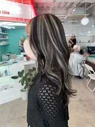 🫀🧠🫀デザインカラーなんでも！！🫀🧠🫀（ブリーチ2回込み）