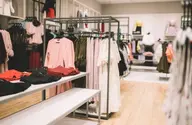 🛍️ 同行ショッピングコース\ 似合う服を一緒に見つけに行きましょう✨