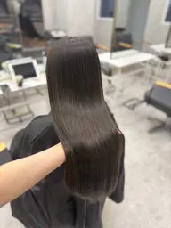 🤍【艶髪メニュー】🫧ケアカラー＋髪質改善トリートメント🫧