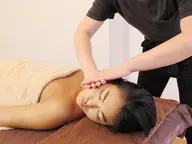 【小顔コルギ】小顔効果抜群!小顔矯正コルギ90分通常¥14,300→【¥9,900】