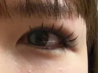 今月限定LED羽まつエク80束( ꇐ₃ꇐ )付けまつ毛の様な可愛いい仕上がり✨