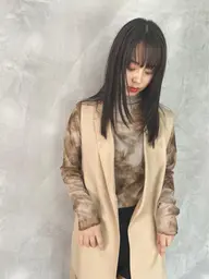 4月限定【ご新規様】【髪質改善】【当日歓迎】縮毛矯正　​〜​自然な仕上がり​〜​✨＋クイックトリートメント