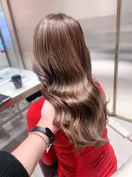 派手髪さん必見👀カット/コントラストハイライト/自社開発トリートメント🌈