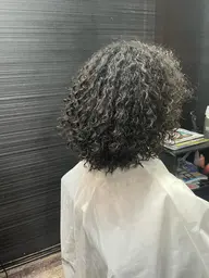 特殊パーマ(ツイストスパイラル)＋カット