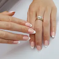 [Hand nail ]🌻フレンチ🌻ラメのフレンチ🌻