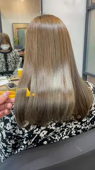 新規限定】潤いまとまるケラスターゼ美髪トリートメント+似合わせカット