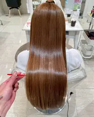 シャンプー&髪質改善トリートメント🫧　希望の方は前髪カットつけられます✂️  施術目安時間：60分