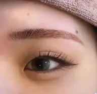 アイブロウカット✂️   （WAX使用はございません。）