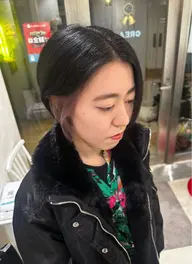 🌒minimoクーポン🌒カット➕インナーカラー➕艶トリートメント✨️