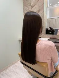 💫髪質改善トリートメント💫　一度するだけでサラサラ艶々✨✨　※ロング料金550円​〜​1650円かかる場合がございます