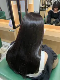 【new!!】OLAPLEXトリートメント＋選べるお土産付き‼️