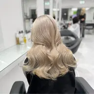 【1日でハイトーンが叶う!🧸💞】ブリーチありトリプルカラー➕オリジナルトリートメント🧴🫧