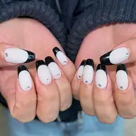 🤍フレンチネイル【オフなし】🤍新規¥6,100/再来¥8,800