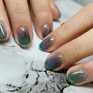 📣初回ジェルオフ無料👑大人気✨マグネットorフラッシュネイル🧲📸