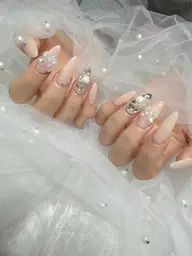 10本チップ長さだし、アート放題180分ネイル💗