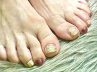 秋ネイル価格🍂　親指やり放題　7500円